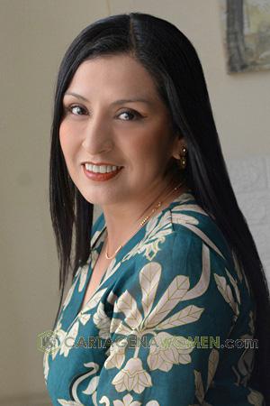 227999 - Catherine Age: 44 - Peru